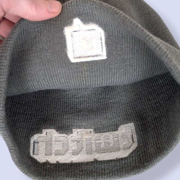 (2/$20) Twitch Grey Knit Toque - Picture 6 of 7